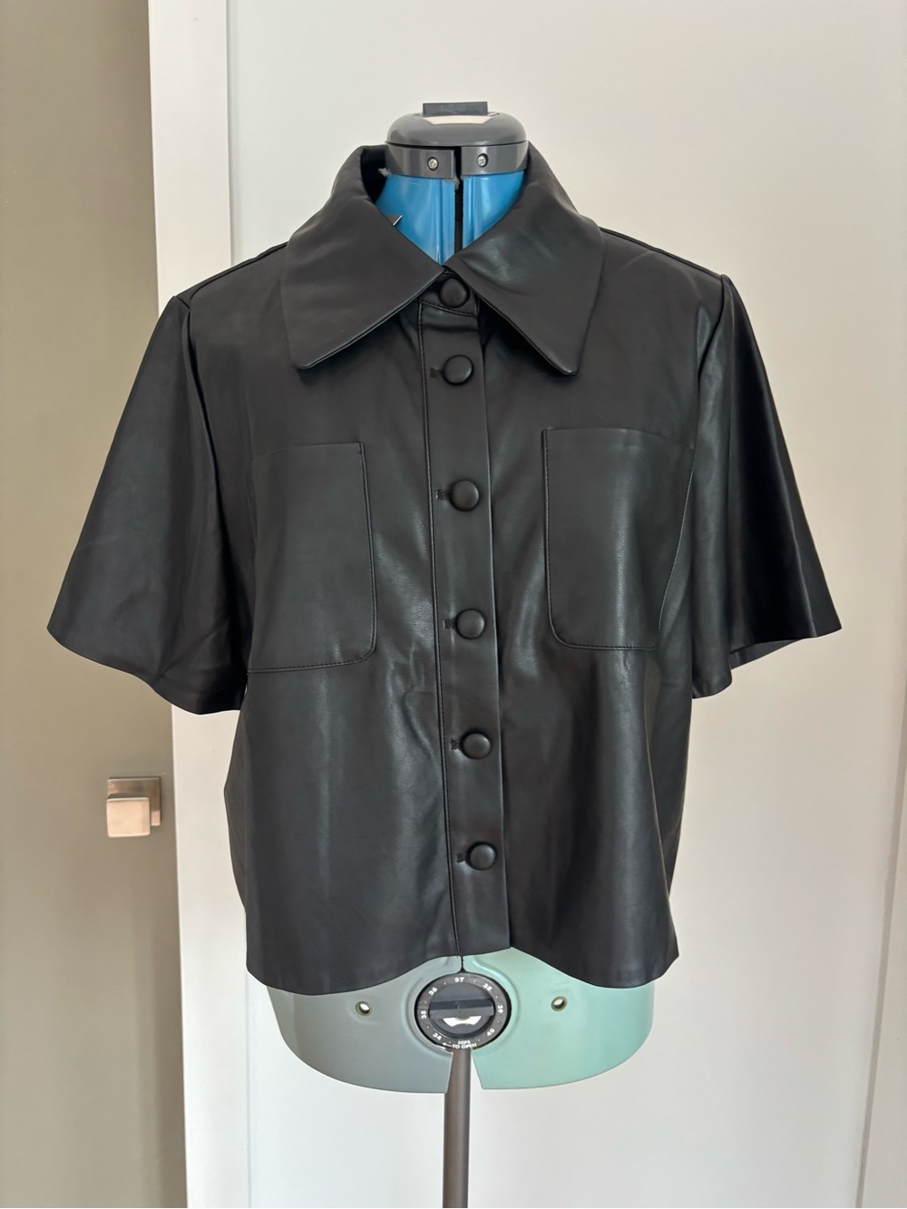 NWT Tuckernuck Pomander Place Audrina Black Faux Leather Top L